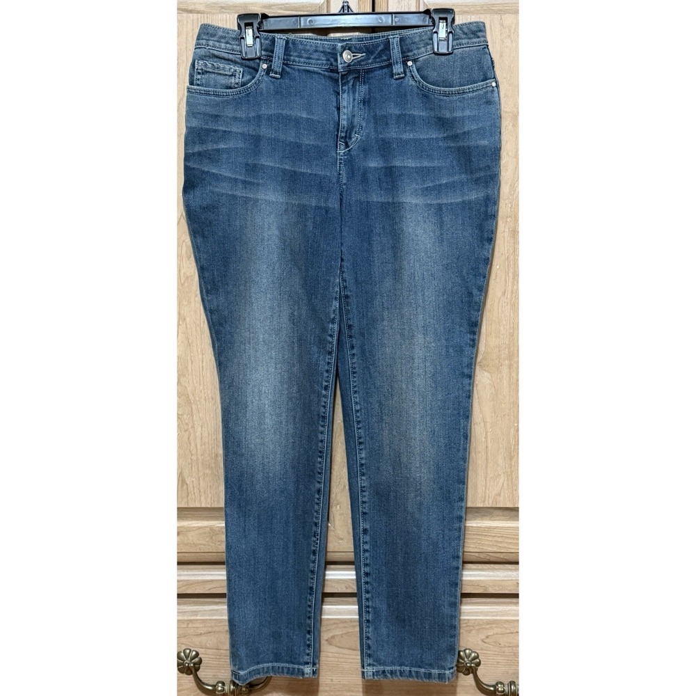 Boston Proper Medium Wash Blue Jeans Women's Size 8 Denim 5 Pockets Mid Rise